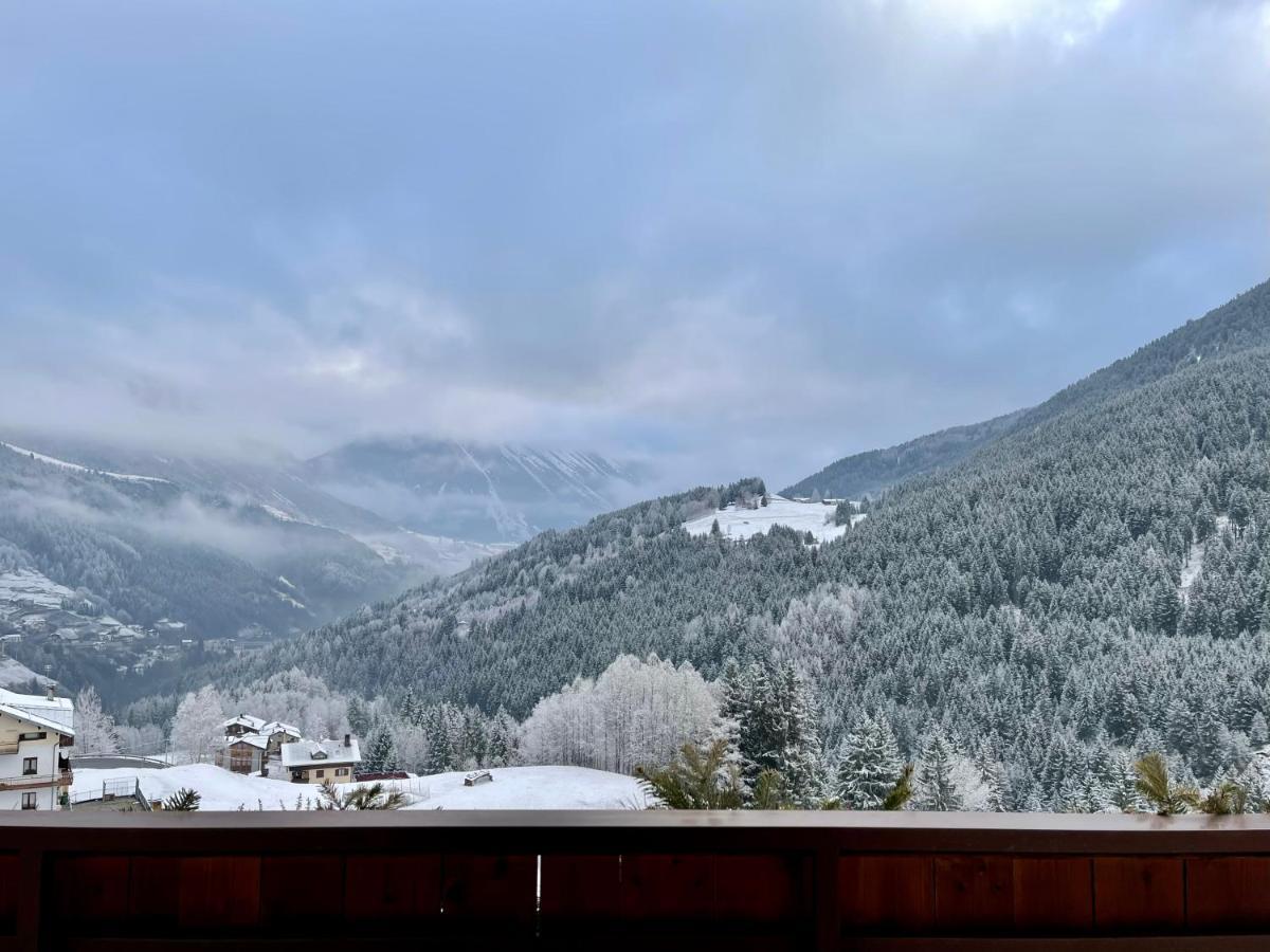 Hotel San Carlo, Tra Bormio E Livigno Isolaccia Exterior foto