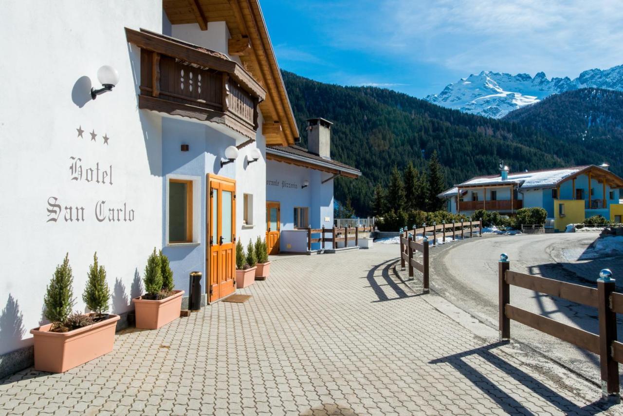 Hotel San Carlo, Tra Bormio E Livigno Isolaccia Exterior foto